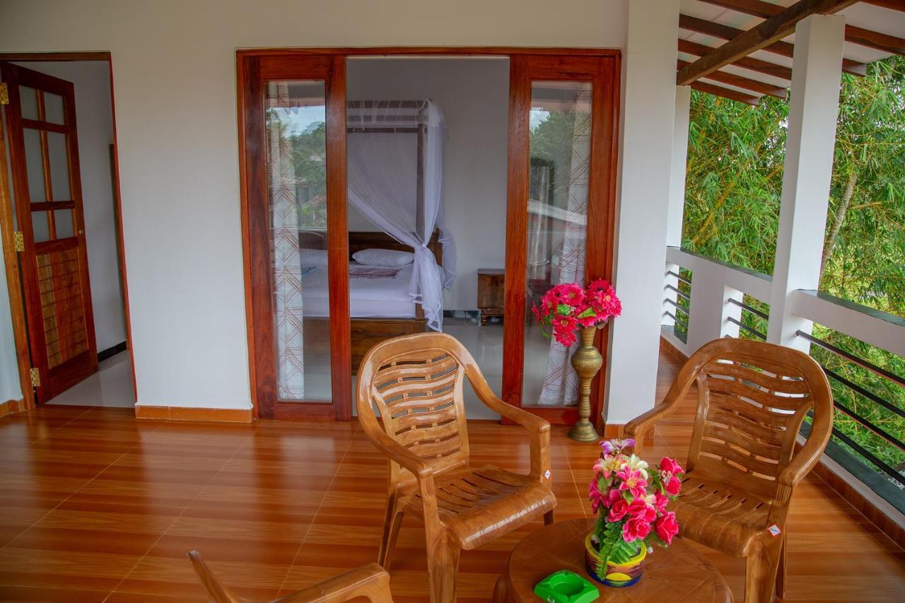 Happy Villa Hikkaduwa Exterior foto